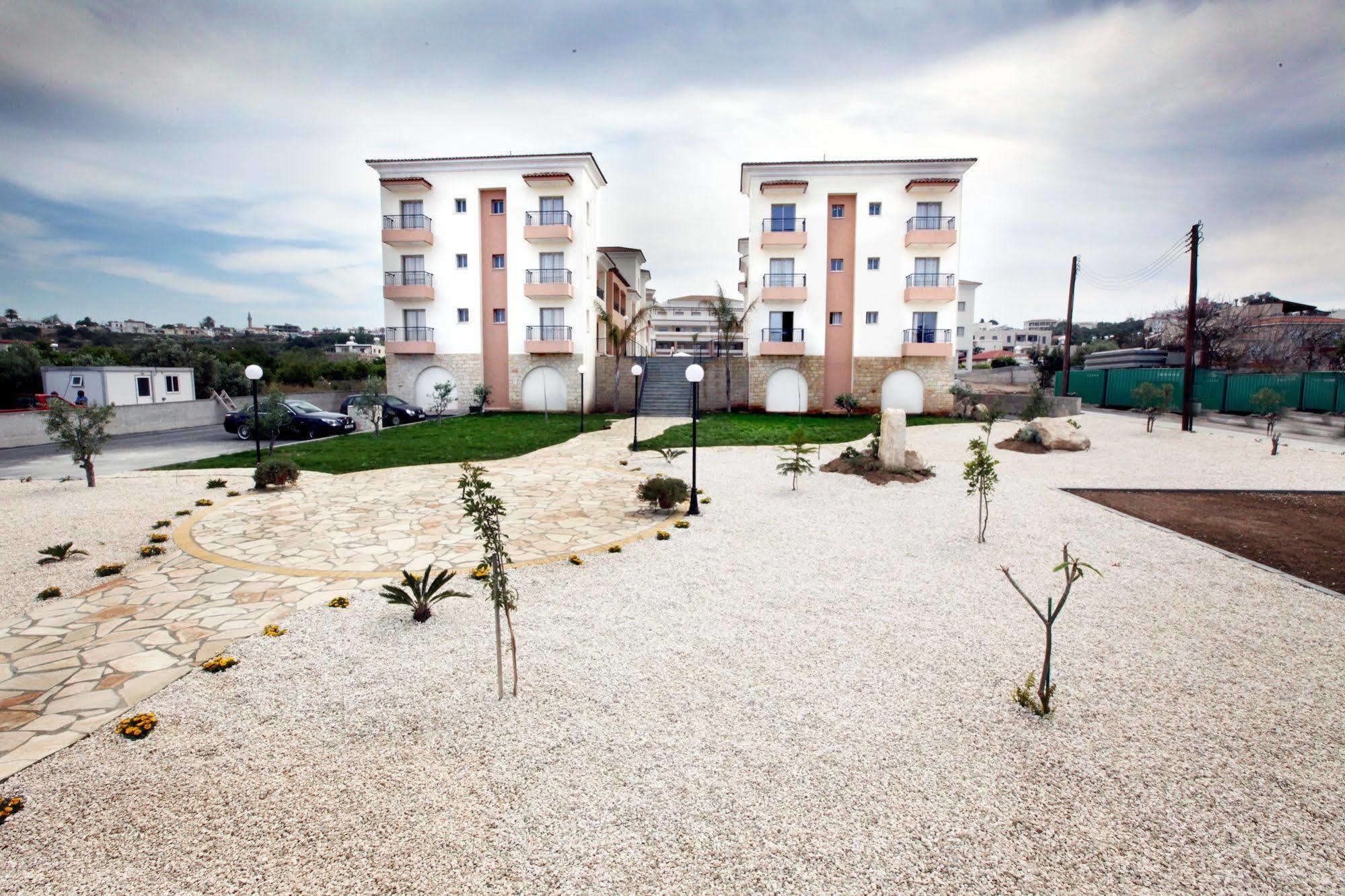 Oracle Exclusive Resort Pafos Dış mekan fotoğraf
