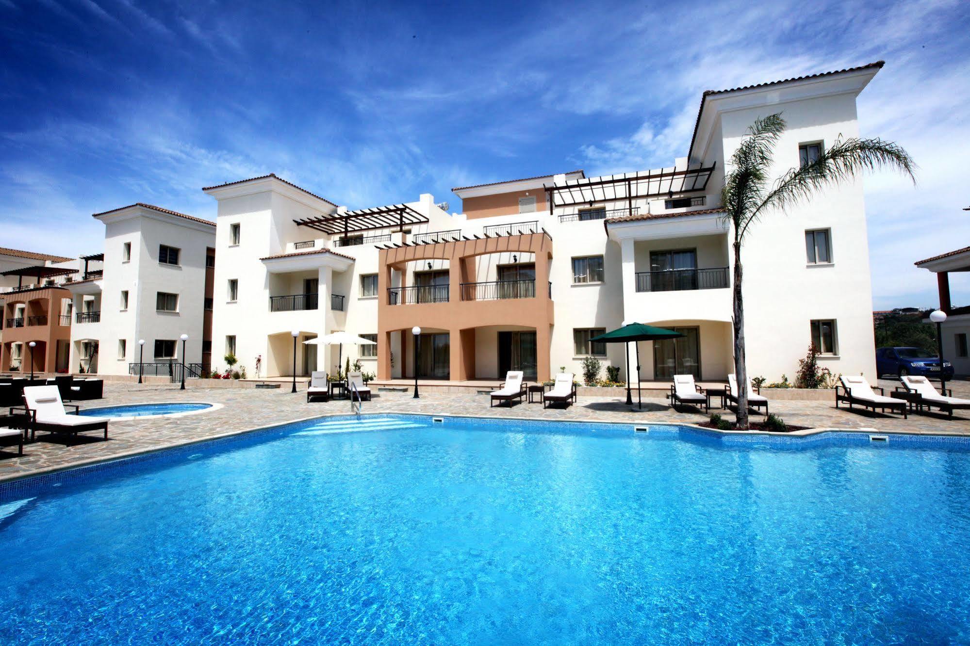 Oracle Exclusive Resort Pafos Dış mekan fotoğraf
