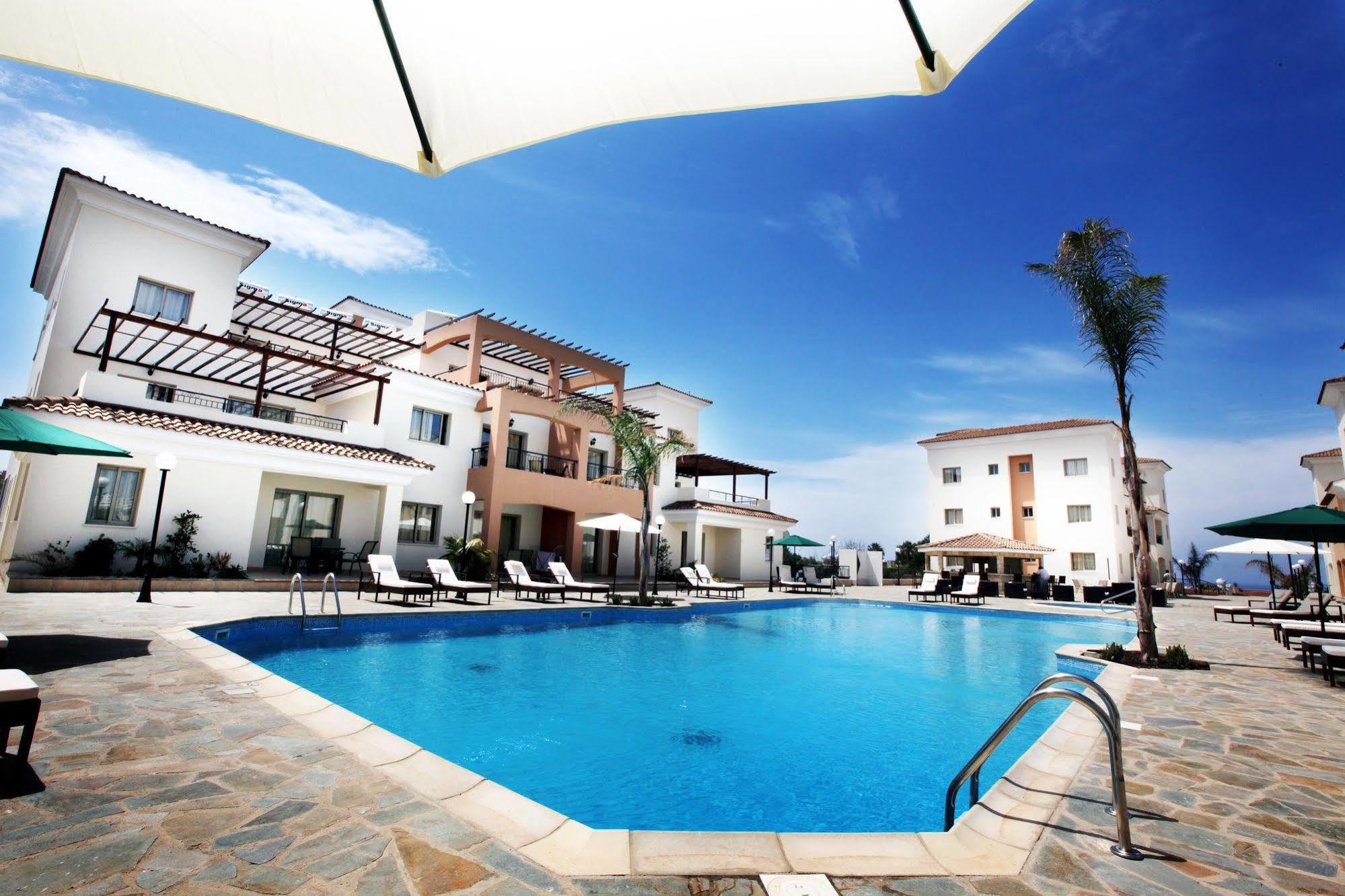 Oracle Exclusive Resort Pafos Dış mekan fotoğraf