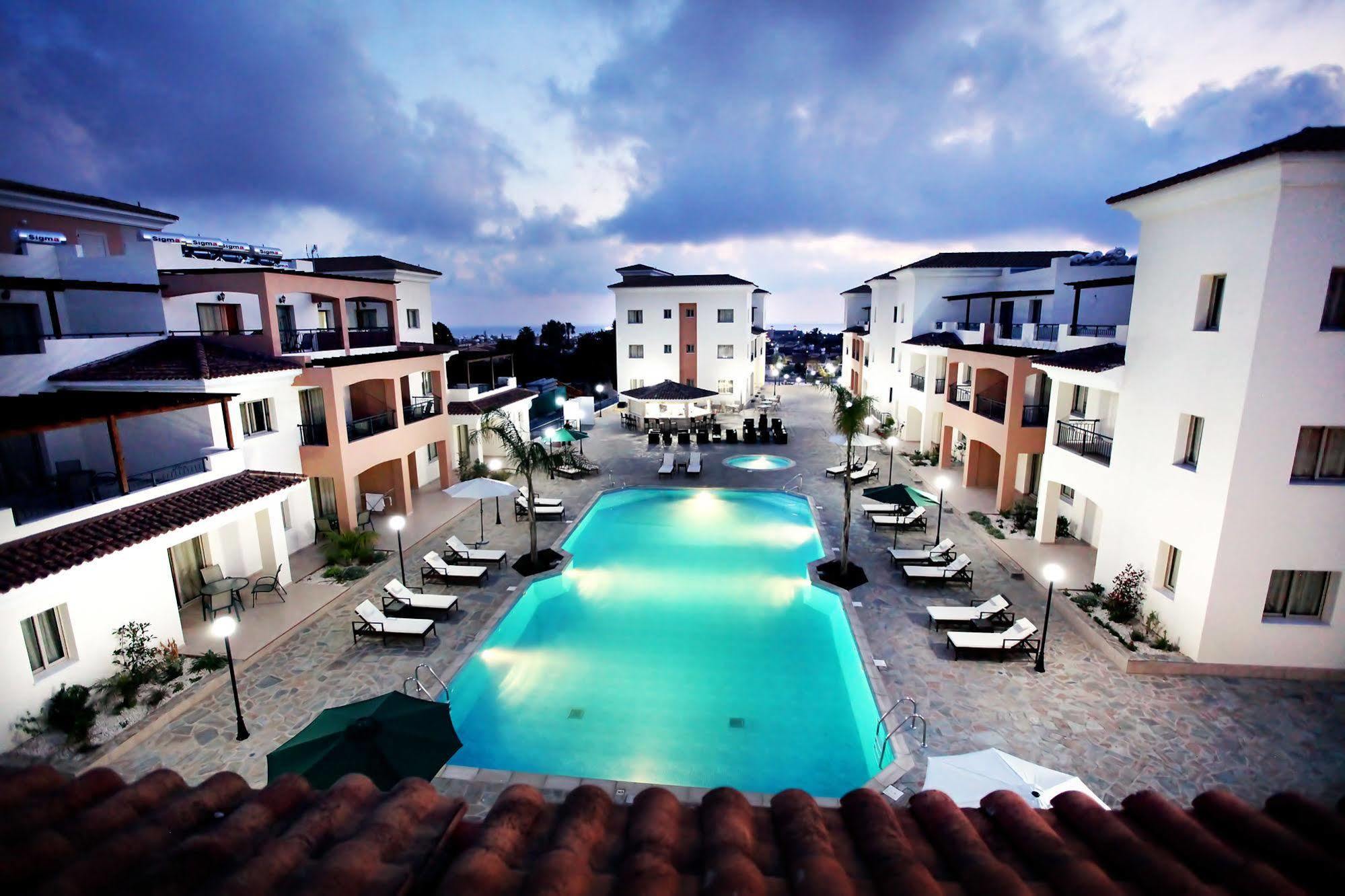 Oracle Exclusive Resort Pafos Dış mekan fotoğraf